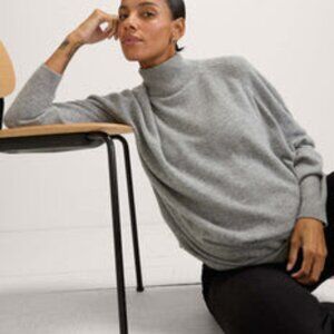 Hatch Maternity Cashmere turtleneck sweater size 3